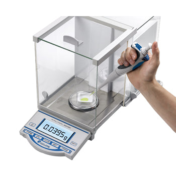 Accuris™ Analytical Balances image